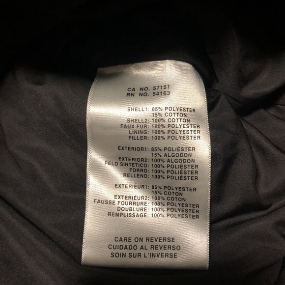 NWOT Levi's Puffer Jacket - Picture 10 of 10